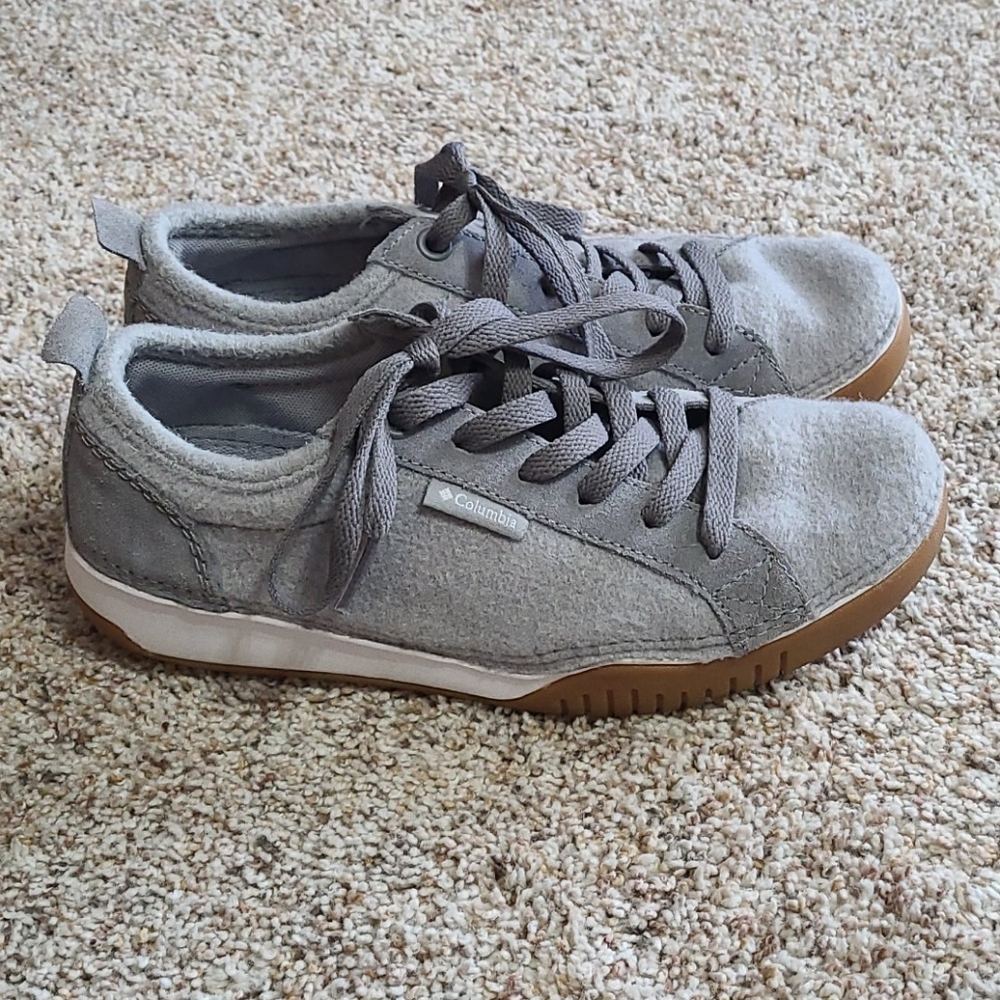 Columbia shoes
